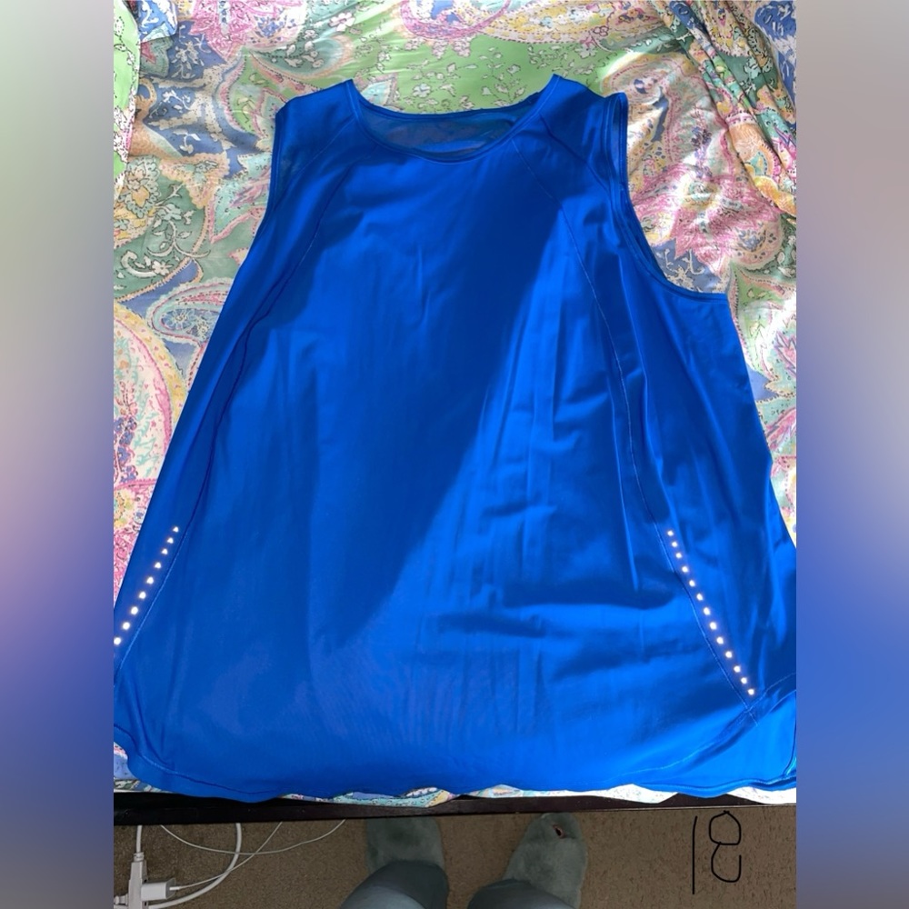 COPY - Lululemon sculpt II tank